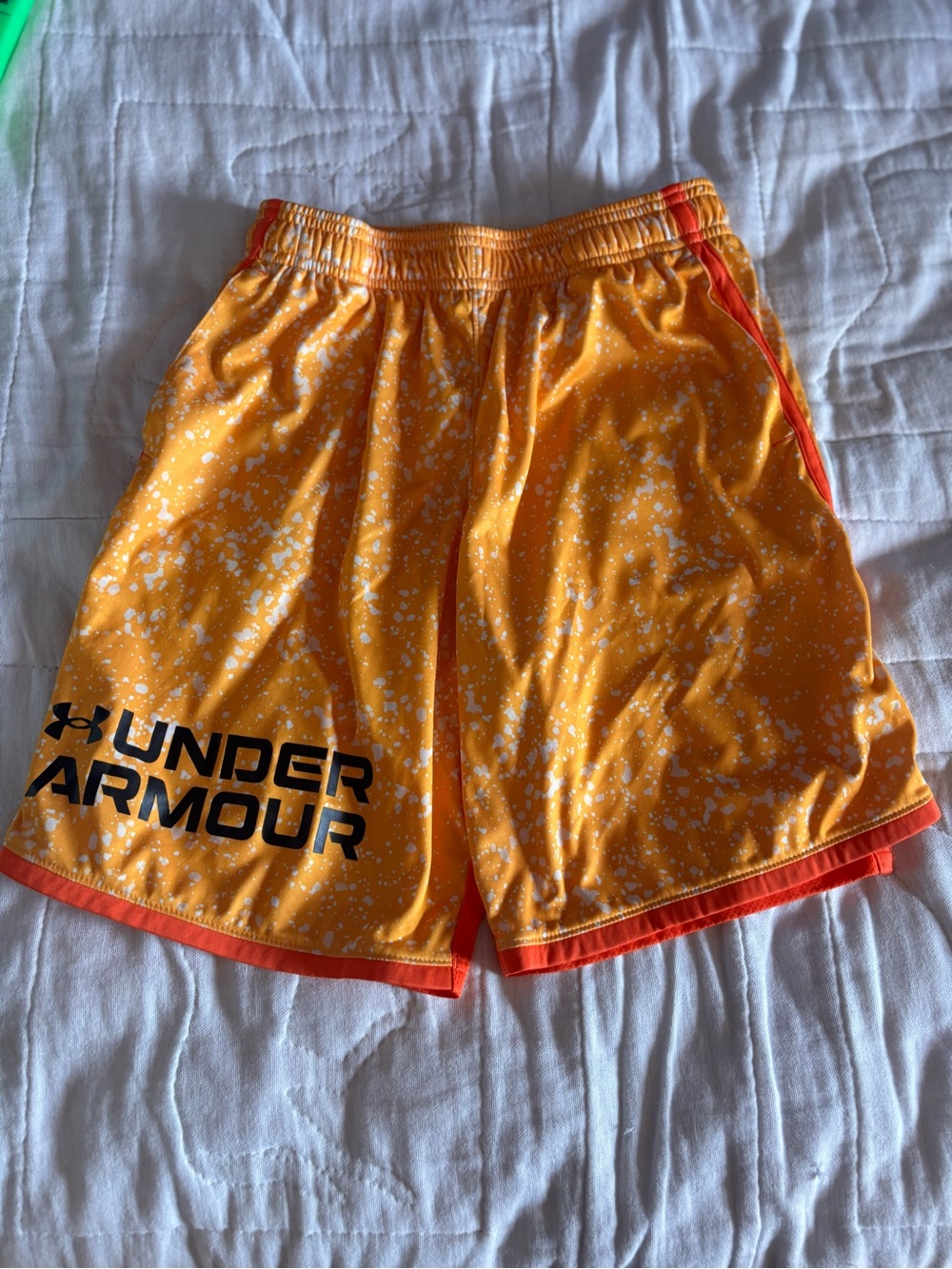 Under Armour Basketball Shorts. YL. Excellent condition. Yellow/orange
